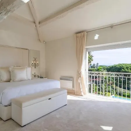 Read My Profile Host Before Request ## Luxury In Semesterbostad Saint-Tropez