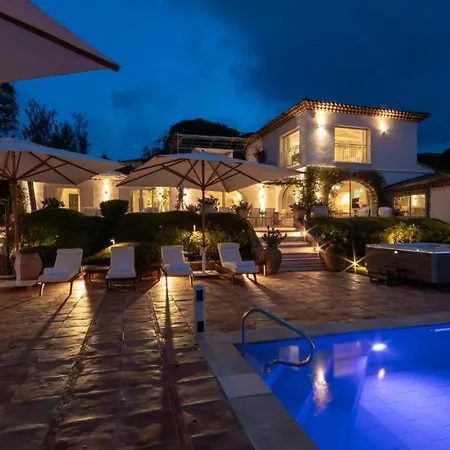 Read My Profile Host Before Request ## Luxury In 度假居 圣特罗佩